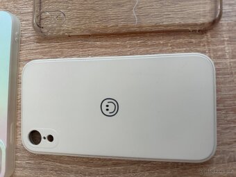 Kryty iPhone xr - 5