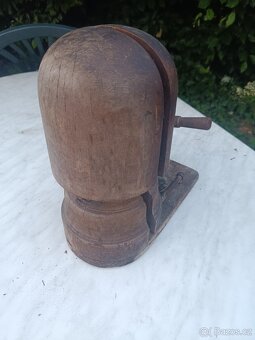 Forma na klobouky v-30cm,stav viz foto - 5