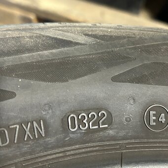 Letní pneu 205/55 R17 91V Continental 5mm - 5