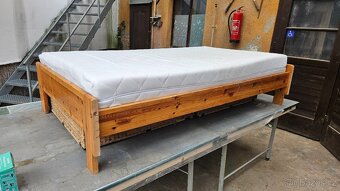 Postel 1,5 lůžka z masivu - 5