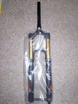 Nová vidlice FOX 36 Factory GRIP2 29 150mm, boost - 5
