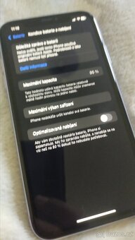 iPhone 11 128gb 95% kondice baterie - 5