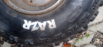 Kola MAXXIS RAZR AT 23x7-10 - 5