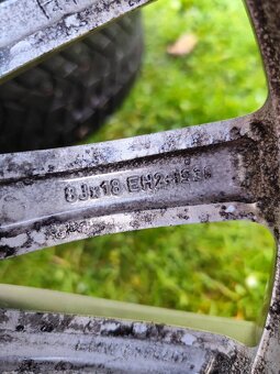 Kola Bmw r18 245/45 - 5