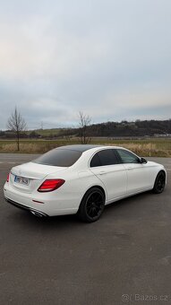 Mercedes-Benz E220 - 5