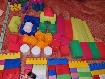 Stavebnice a kostky - 5