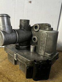 Jednotka volnoběhu 13417834495 S85B50 V10 M5/6 - 5