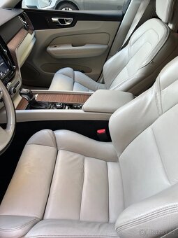 Volvo XC60 II D4 AWD Inscription - 5
