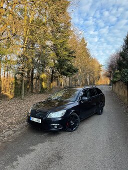 Škoda Octavia 2 RS DSG Facelift - 5
