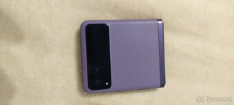 Motorola Razr 40 - 5
