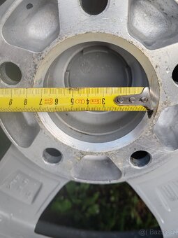 Alu kola dezent 5 ×114.3 225/60/17 Hyundai kia - 5