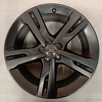Originální alu kola na Audi A6, S6, 8Jx19'' , ET39 - 5
