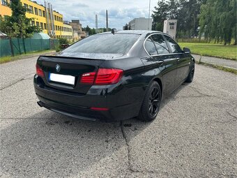 Bmw f10 520d 135kw manuál - 5