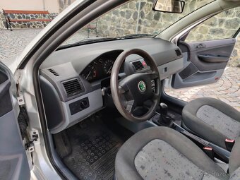 prodám Škodu Fabii 1 kombi 1.2 47kw ,r.v. 2003 - 5