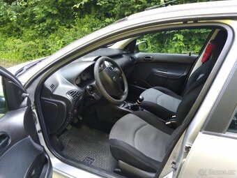 Peugeot 206 - 5