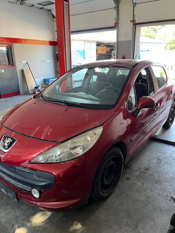 Peugeot 207 1.4i motor 8FS - 5