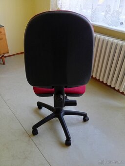 Prodám kancelářskou židli. - 5
