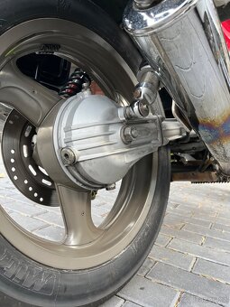 Moto Guzzi Breva 750IE, A2 - 5