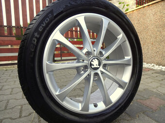 PĚKNÁ ZÁNOVNÍ ZIMNÍ OCTAVIA IV, SEAT LEON 17" 205/55R17 - 5