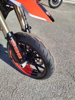 Ducati Hypermotard 698 RVE, LAĎÁKY, POUZE 1 167 KM - 5