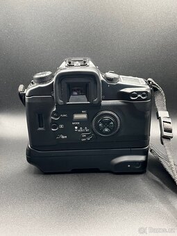 Canon EOS 30 + objektiv 70–210 + bateriový grip - 5