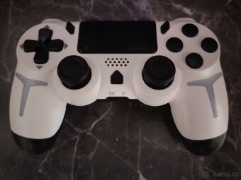 Ovladač na PlayStation 4 - Nový - 5