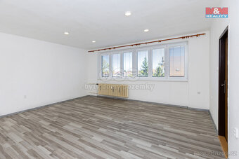 Prodej bytu 2+1, 75 m², Pardubice, ul. Štrossova - 5