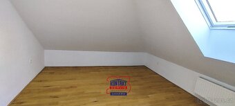 Pronájem podkrovního bytu 3+kk, 72 m2 - Netolice - 5