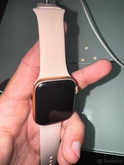 Apple Watch SE 40MM - 5