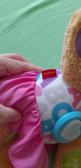 Fisher Price mluvící pejskova sestřička cz - 5