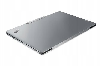 Lenovo THINKPAD Z13 G2:Ryzen 7 7840U,64GB,SSD 1TB,AMD Radeon - 5