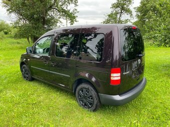 VW Caddy 1.6Tdi/55kw,rok 6/2014 naj:227tkm NAVIGACE - 5