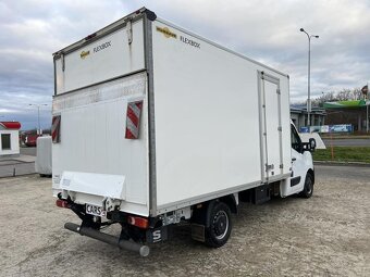 Prodám Renault Master 2.3DCi,120kw. 8 palet. Hydr.čelo:750kg - 5