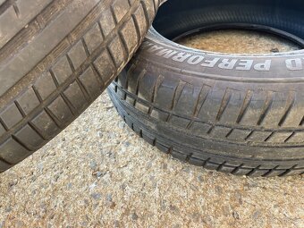 Pneu 195/65 R15 95H, pěkný stav - 5