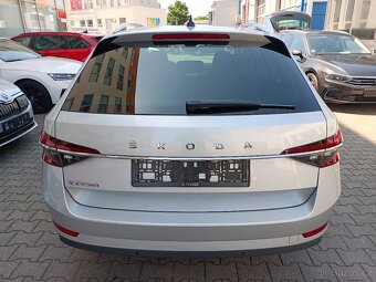Škoda Superb 3 Combi 2.0TDI 110kW DSG 61tkm Virtual Matrix - 5