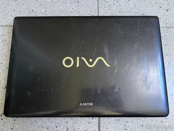 Sony Vaio / i5 M460 / 4GB RAM / 128GB SSD / 15.6" - 5