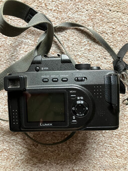 Fotoaparát Panasonic Lumix DCM-FZ20-K, vč.brašny - 5