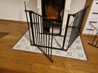 Prodám bezpečnostní ohrádku ke krbu - 5