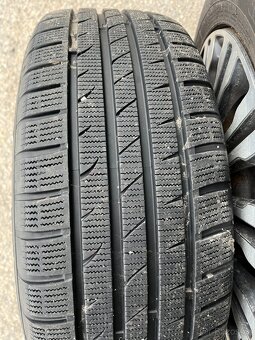 Zimní kola 17" na Peugeot 508 - 215/55/17 - 5