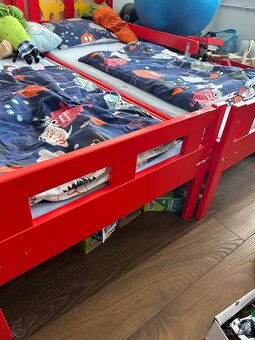 Dvě dětské postele se zábranou IKEA Kritter - 5