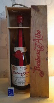 Sběratelský alkohol víno 3,78 liter BARBERA d´ALBA - 5