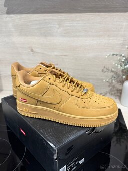 NIKE AIR FORCE 1 LOW SUPREME "WHEAT" - 5
