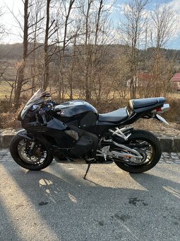 Honda CBR 600 RR - 5