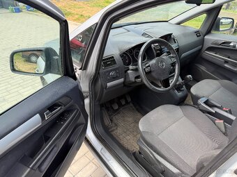 Opel Zafira 1.7 CDTI 3/2011 / 7 míst - 5