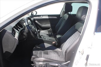 Volkswagen Passat 2.0 TDI 110kW HIGHLINE ČR (2016) - 5