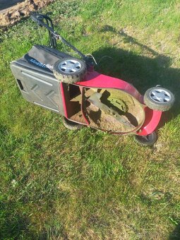 Prodám elektrickou sekačku - 5