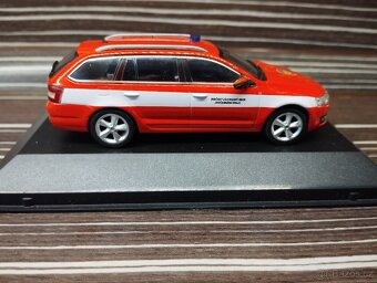 Škoda Octavia combi III Hasiči Jihočeský kraj 1:43 Dea - 5