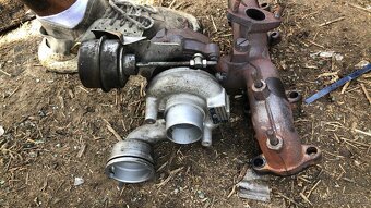 Golf 4 tdi 74 kw AXR 2002 - 5