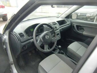 ŠKODA FABIA COMBI 1,4i - 5