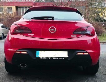 Opel Astra GTC 1.6 TURBO - 5